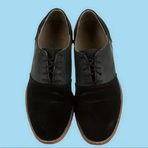 Grey/two-toned suede Heutchy shoes, sz 8 Heutchy | Shoes | Greytwotoned Suede Heutchy Shoes Sz 8  main image 2